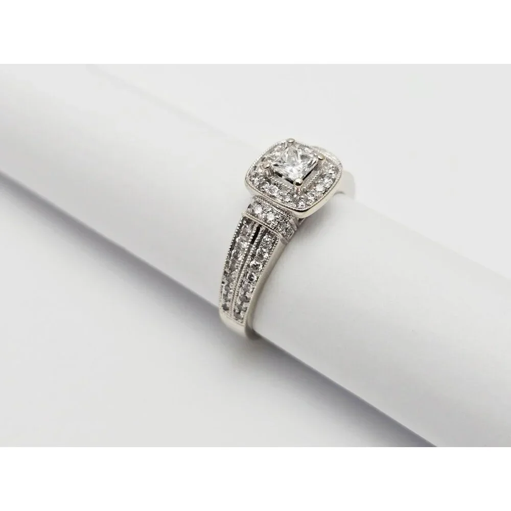 Elegant 14K Karat Solid White Gold Ladies Diamond Halo Engagement Ring Size 9.75